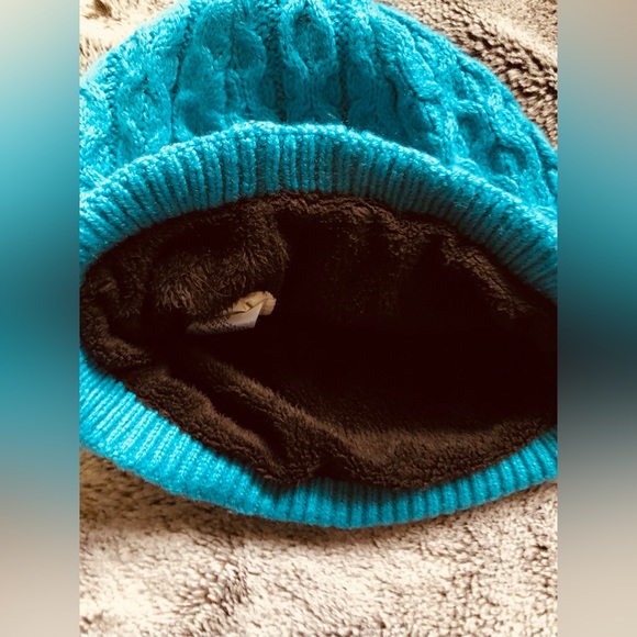 Winter Hat - Picture 5 of 5